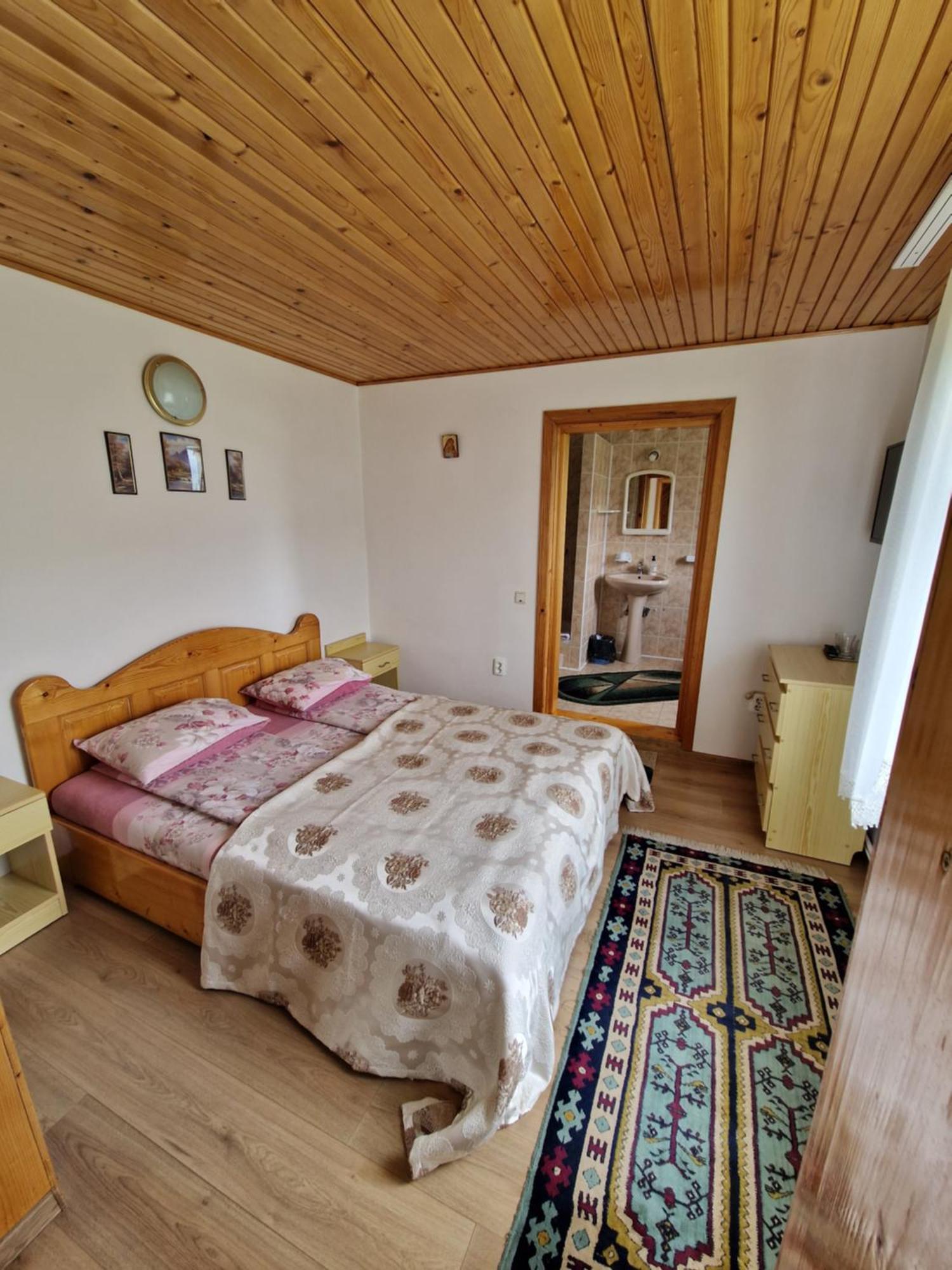 Voro Mold Hotell Gura Humorului Exteriör bild