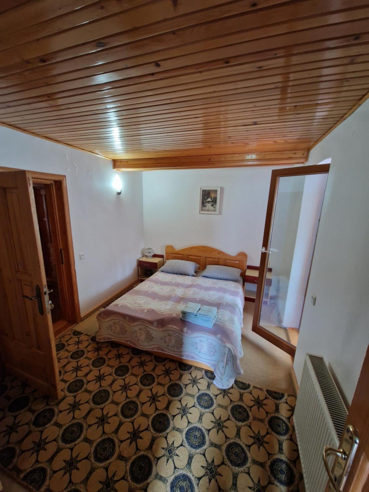 Voro Mold Hotell Gura Humorului Exteriör bild