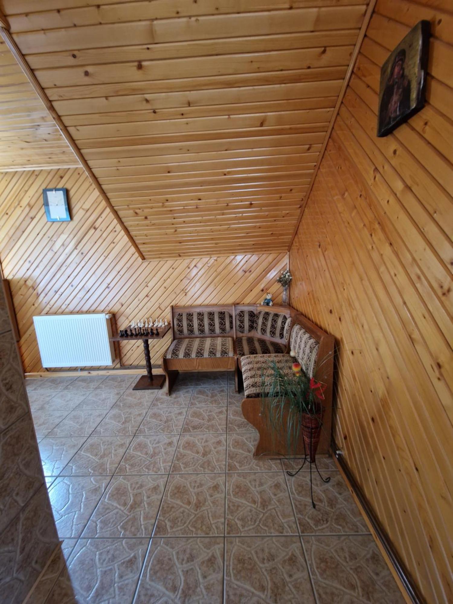 Voro Mold Hotell Gura Humorului Exteriör bild