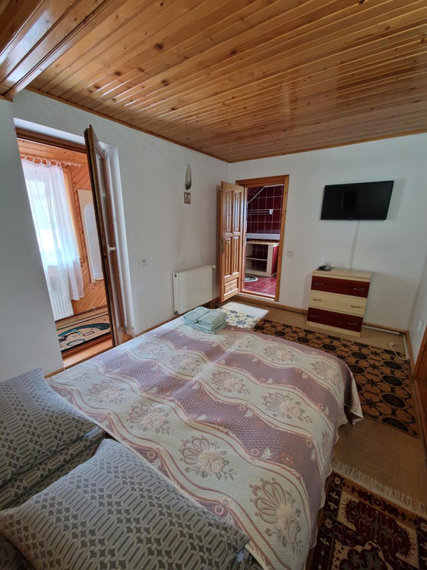 Voro Mold Hotell Gura Humorului Exteriör bild